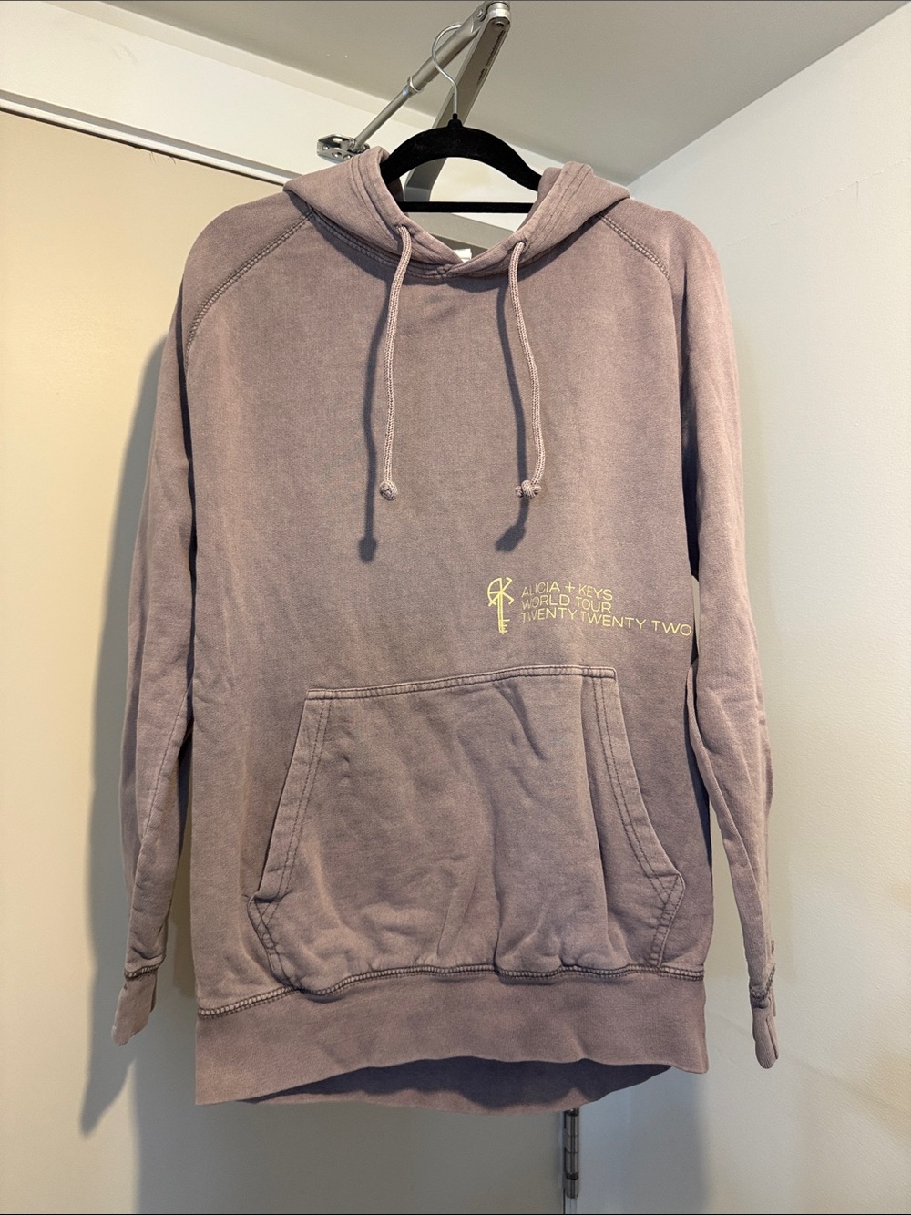 Alicia + Keys World Tour 2022 Lavender Pullover Hoodie
